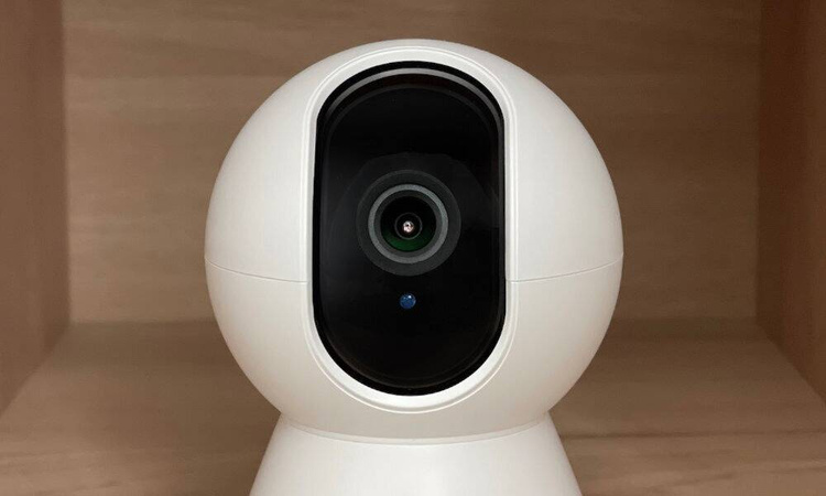 Inteligentna kamera wewnętrzna NOUS W5 PTZ IP 3MP Wi-Fi / P2P Full HD Biała /OUTLET