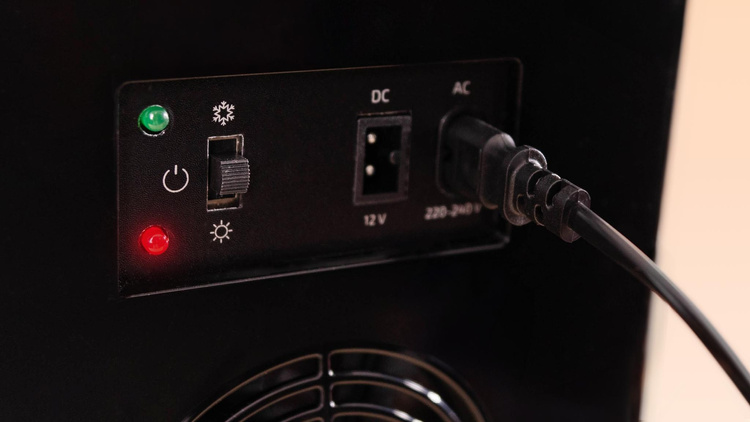 Cecotec Bolero MiniCooling 6L Bahamas Black Lodówka turystyczna Czarny