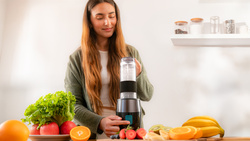 Cecotec Power Titanium 900 ProGo Blender z bidonem