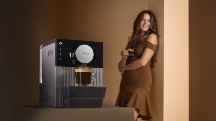 Cecotec Cremmaet Cube Ekspres do kawy