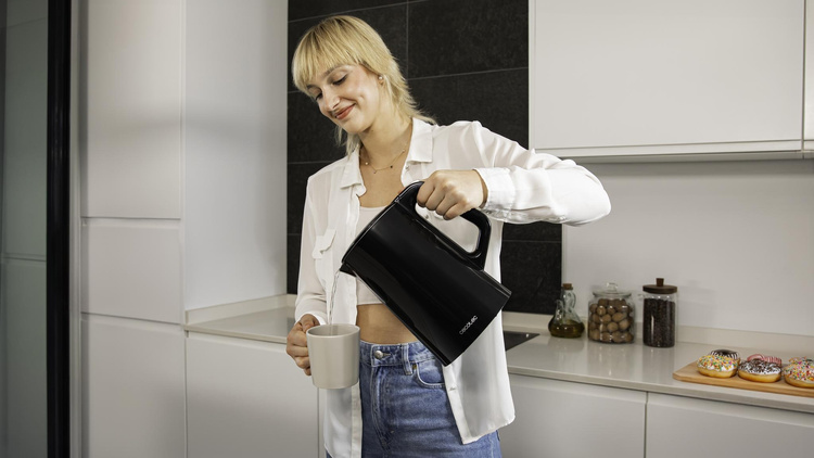 Cecotec Czajnik elektryczny Thermosense 800 Neo 1,7l