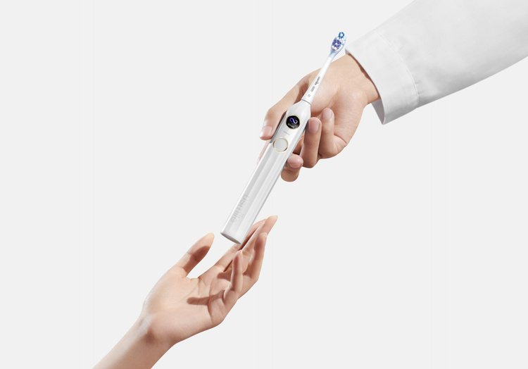 Usmile Y10 White Szczoteczka soniczna + 2 końcówki