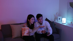 Inteligentna lampka nocna Xiaomi Mi Bedside Lamp 2 RGB 16 mln 400 lumenów