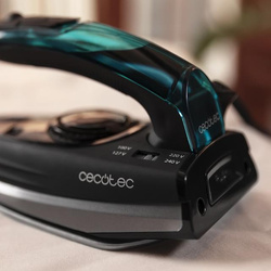 Cecotec Żelazko podróżne Fast&Furious 4000 Travel