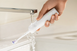 Laifen Szczoteczka do Zębów Soniczna Wave ABS Biała Głowki 3 szt. Aplikacja Gift Box