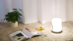 Inteligentna lampka nocna Xiaomi Mi Bedside Lamp 2 RGB 16 mln 400 lumenów