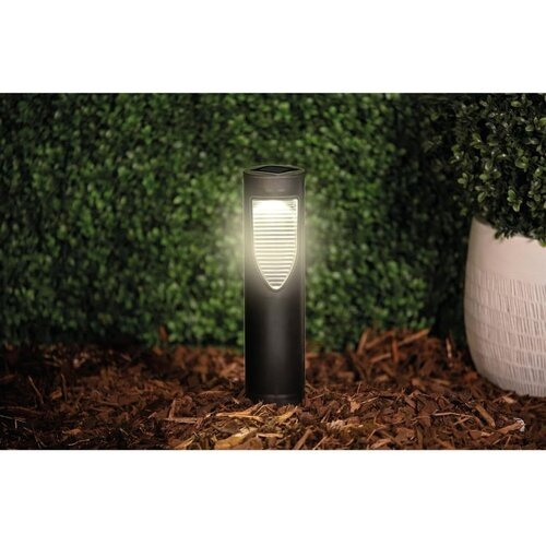 Grundig Lampa Solarna LED z Kolcem Uziemiającym G657 Czarny
