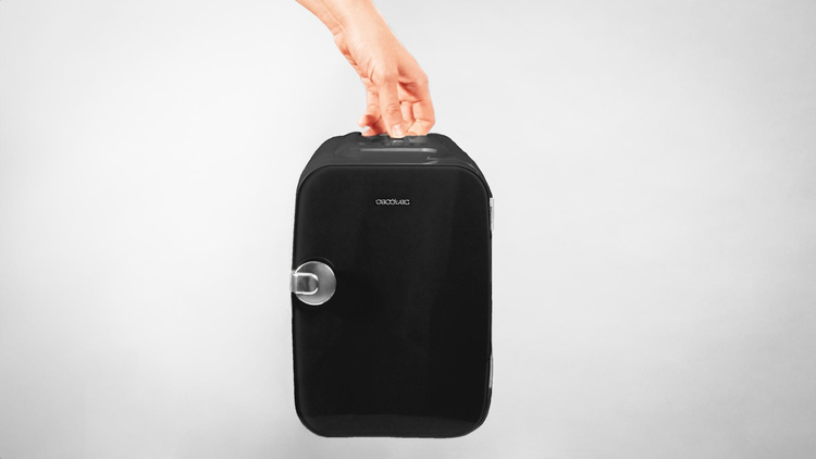 Cecotec Bolero MiniCooling 4L Río Black Lodówka turystyczna Czarny