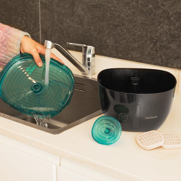 Cecotec Automatyczna Fontanna Pumba 2200 Refresh  /OUTLET