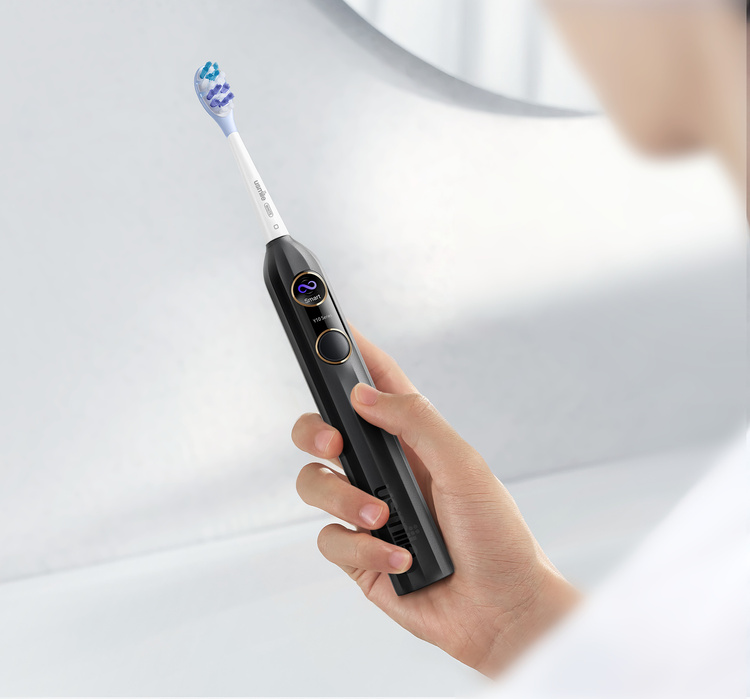 Usmile Y10 Black Szczoteczka soniczna + 2 końcówki