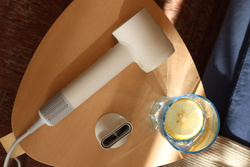 Laifen Suszarka do Włosów SE Special Różowa z Jonizacją 59 dB Dyfuzor LED