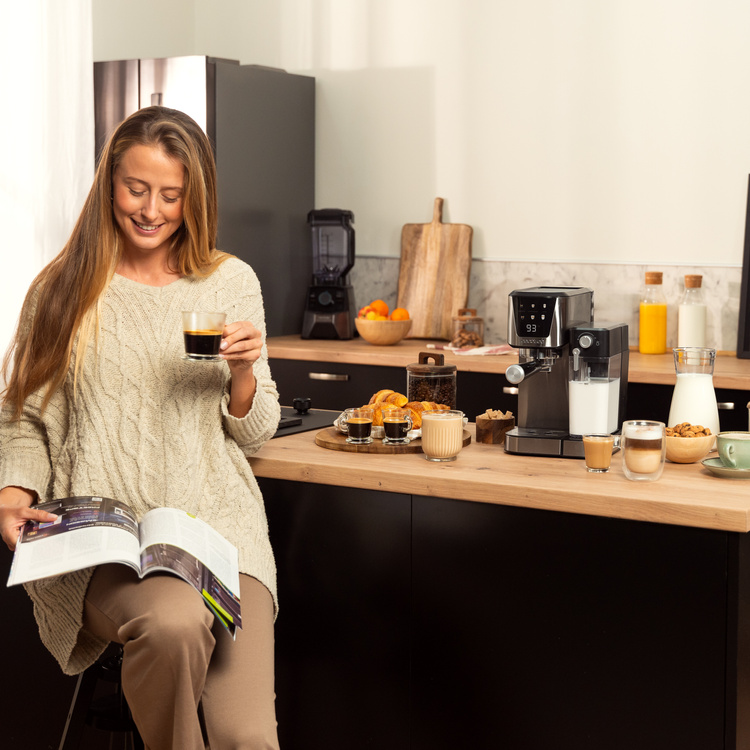 Cecotec Półautomatyczny ekspres do kawy Power Espresso 20 Cream